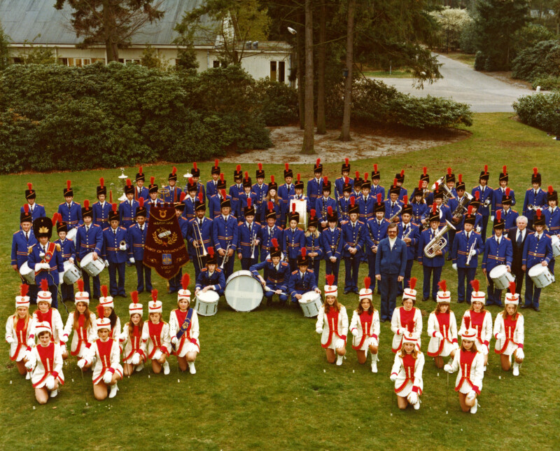 Harmonie Kunst en Vriendschap tijdens het 100-jarig bestaan in 1976
